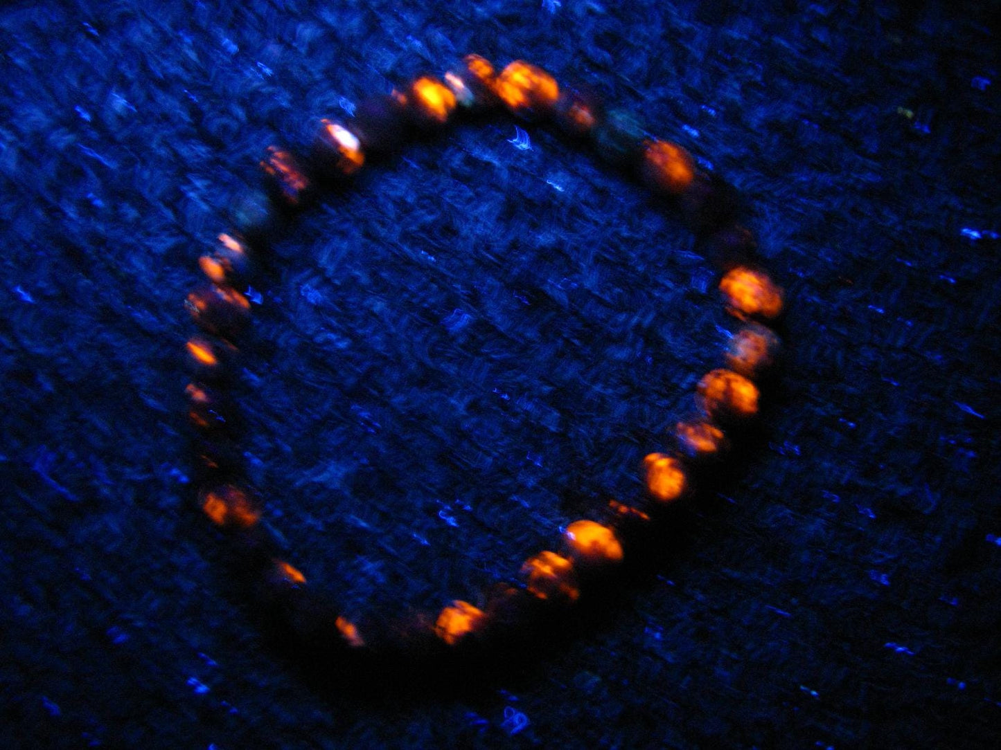 Yooperlite Genuine Bracelet ~ 7 Inches ~ 6mm Round Beads