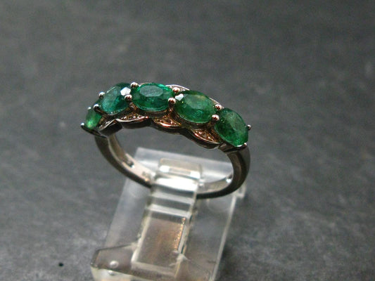 Emerald Faceted Silver Ring from Colombia - 3.05 Grams Total - Size 6
