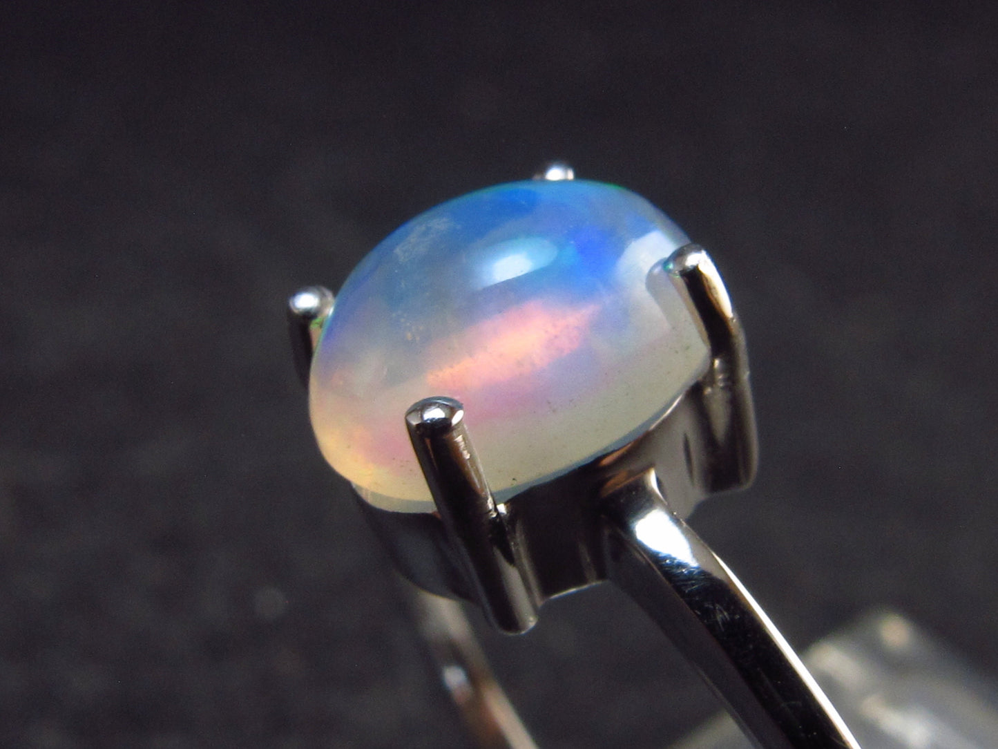Natural Cabochon Opal 925 Sterling Silver Ring from Ethiopia - 1.20 Grams - Size 8