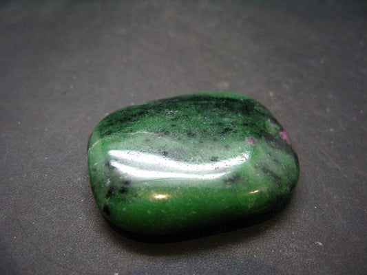 Ruby In Zoisite Tumbled Stone From Tanzania - 1.6" - 31.81 Grams