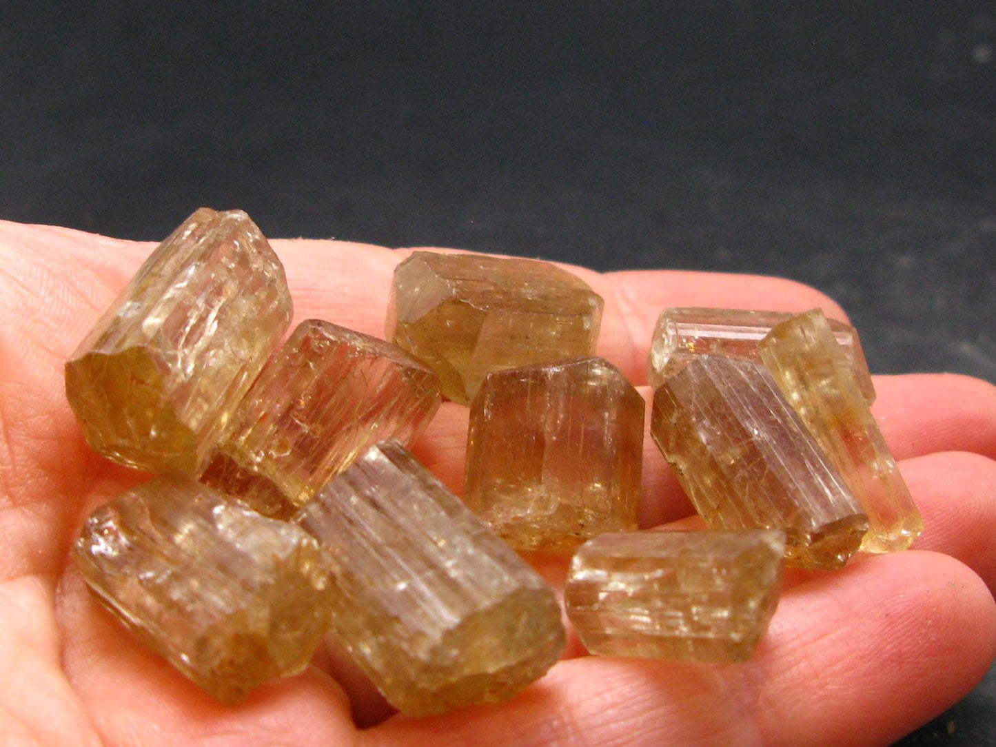 Lot of 10 Perfect Golden Scapolite Tumbled Stones from Tanzania 172.55 Carats