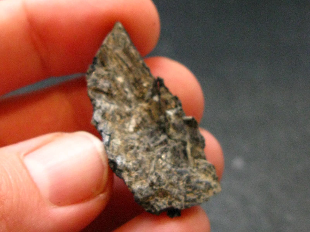 Rare Nuumite Nuummite Raw Piece From Greenland - 4.14 Grams - 1.3"