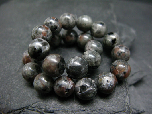 Yooperlite Genuine Bracelet ~ 7 Inches ~ 8mm Round Beads