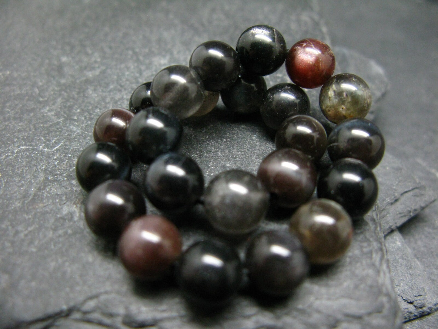 Scapolite Cats Eye Genuine Bracelet ~ 7 Inches ~ 8mm Round Beads