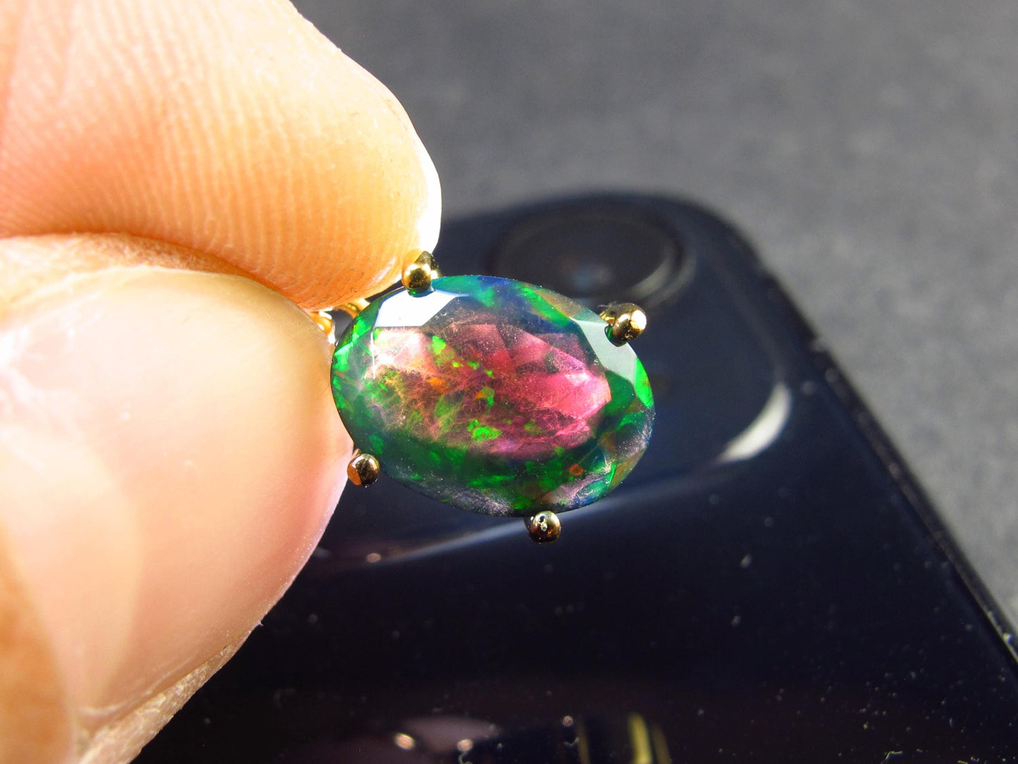 Rare Black Opal Gold Plated Silver Pendant from Australia 0.7" - 1.50 Grams