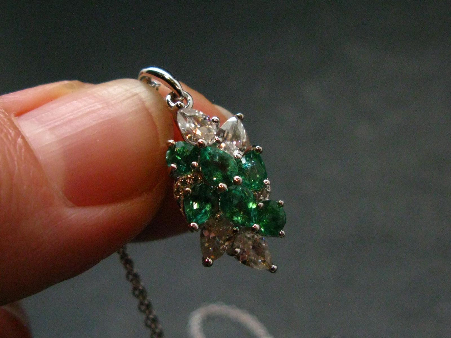 Emerald Silver Pendant W/Chain From Colombia - 3.12 Grams Total