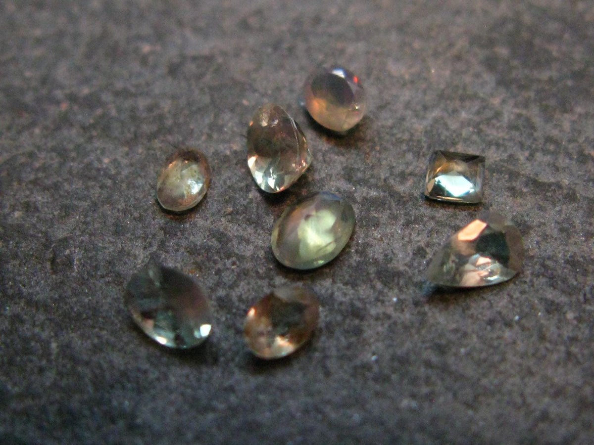 Lot of 8 Alexandrite Chrysoberyl Cut Facetted Gems From Russia - 1.00 Carats Combined