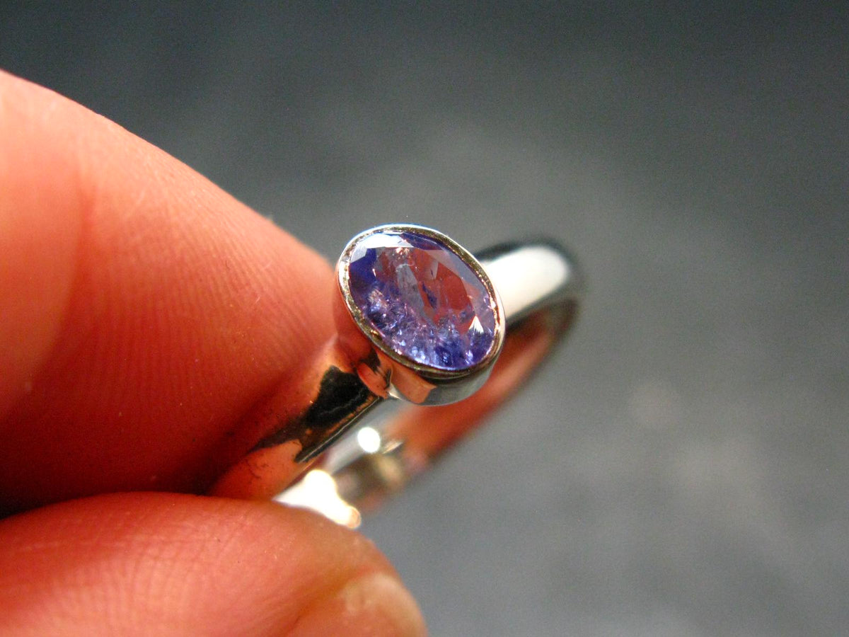 Tanzanite (Zoisite) Sterling Silver Ring - 1.78 Grams - Size 8