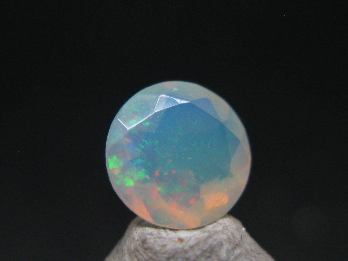 Precious Opal Cut Stone From Welo Ethiopia - 1.34 Carats