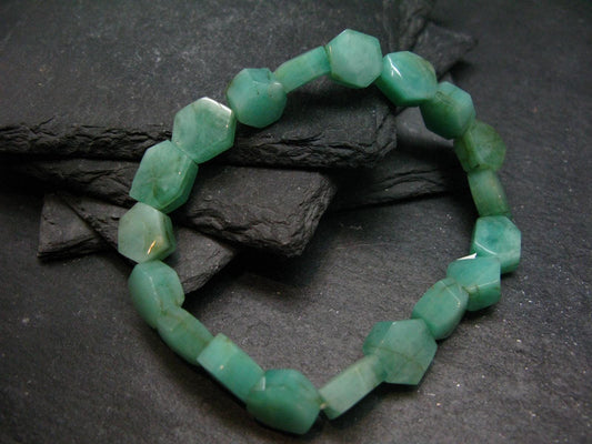 Emerald Genuine Bracelet ~ 7 Inches ~ 10mm Facetted Beads