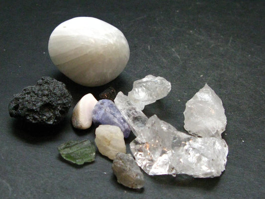 Synergy 12 Set Phenakite Moldavite Natrolite Petalite Danburite Tektite Scolecite Herderite Tanzanite Brookite 48.41 Gr