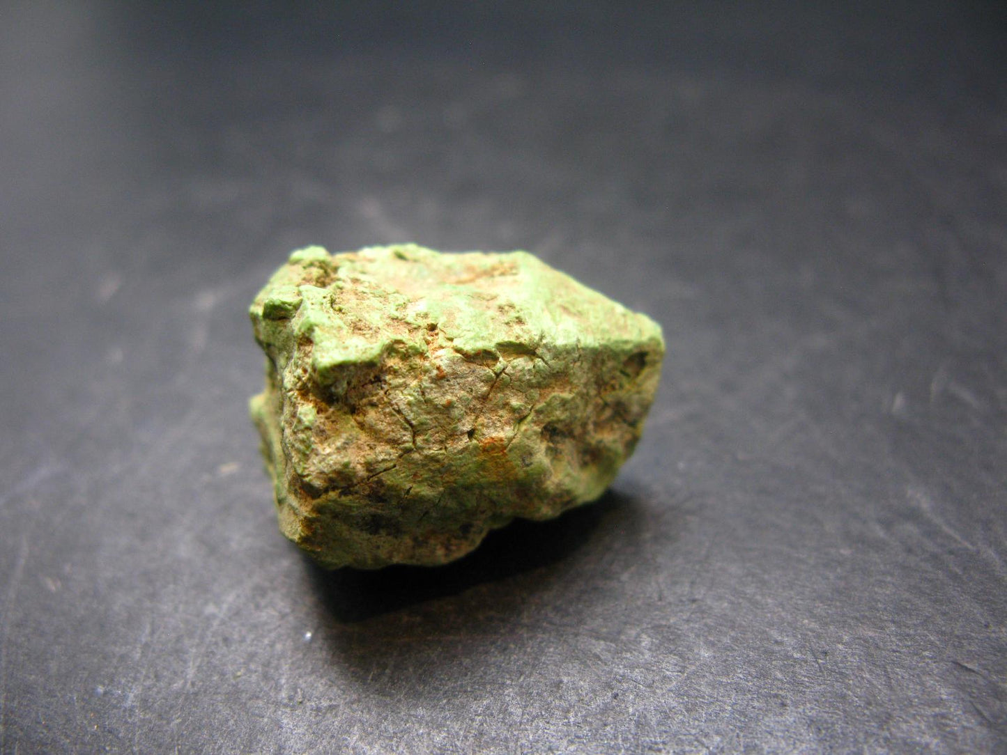 Gaspeite Raw Piece From Canada - 0.9" - 12.84 Grams