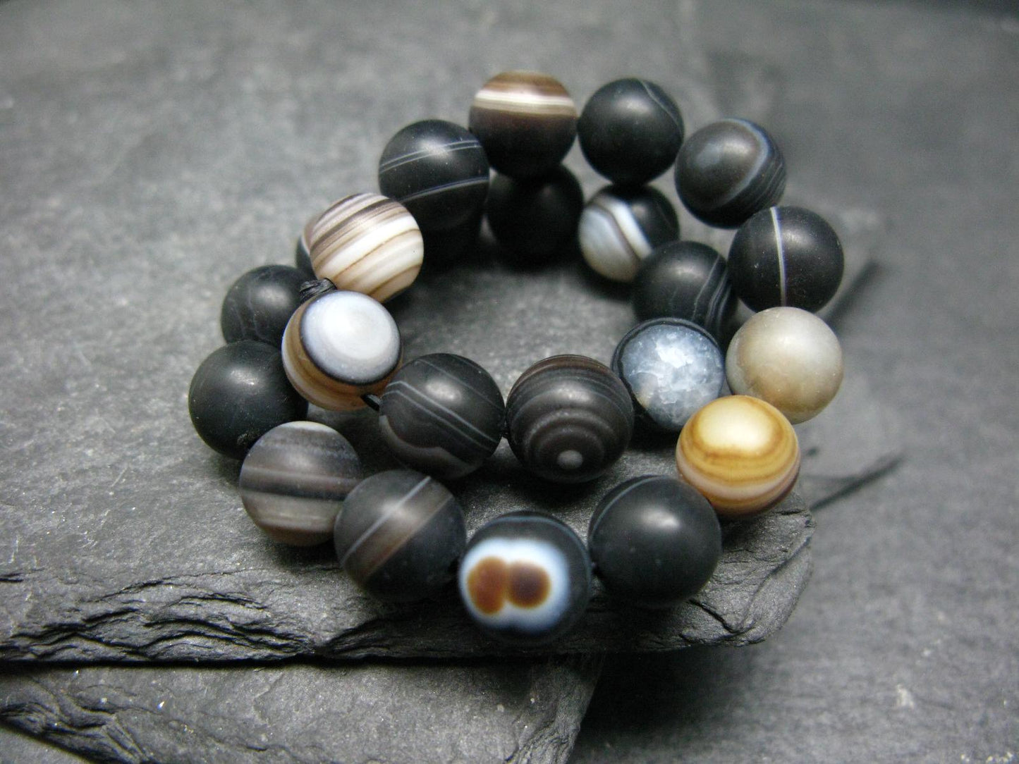 Black Agate Genuine Bracelet ~ 7 Inches ~ 8mm Round Matte Beads