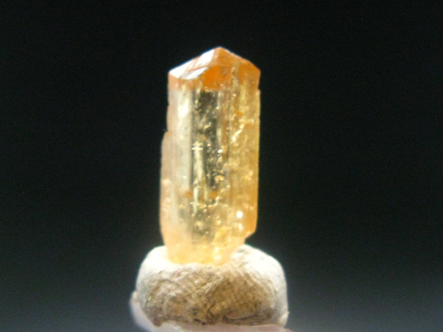 Imperial Topaz Crystal From Brazil - 0.6" - 1.08 Grams