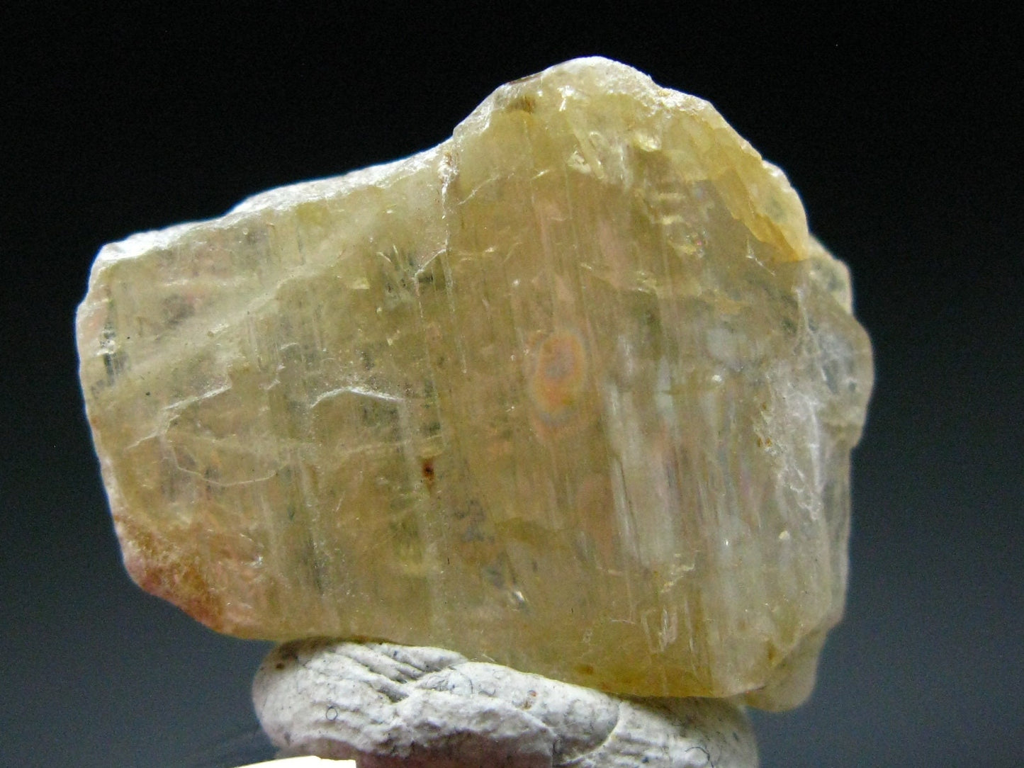 Rare Richterite Crystal From Tanzania - 0.8" - 4.07 Grams