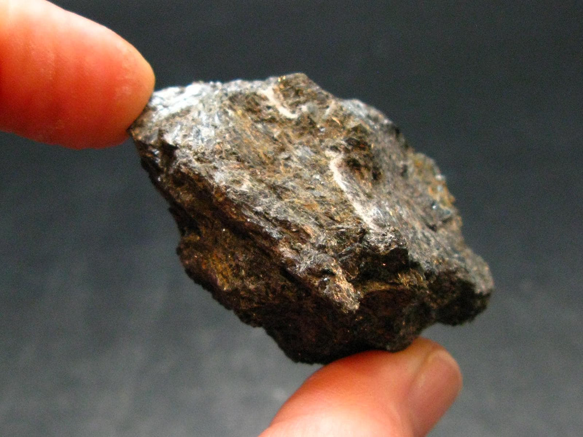 Rare Nuumite Nuummite Raw Piece From Greenland - 33.62 Grams - 1.8"