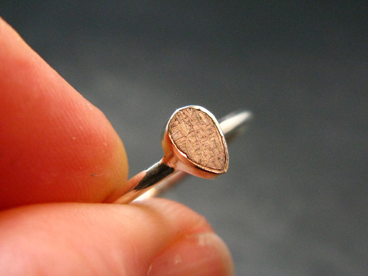 Muonionalusta Meteorite Sterling Silver Ring from Sweden - 1.71 Grams - Size 10