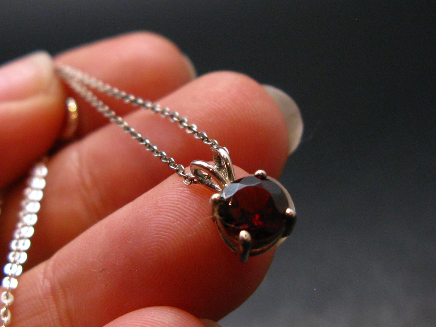 Red Garnet Almandine Gem Silver Pendant with Chain From India - 18" - 3.82 Grams