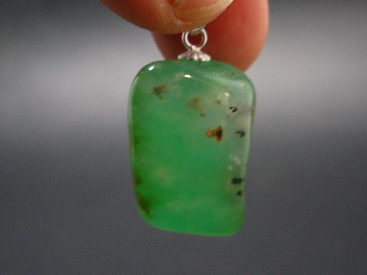 Chrysoprase Silver Pendant From Australia - 1.1" - 4.86 Grams