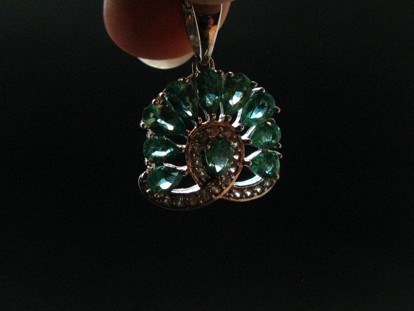 Emerald Silver Pendant W/Chain From Colombia - 4.18 Grams Total