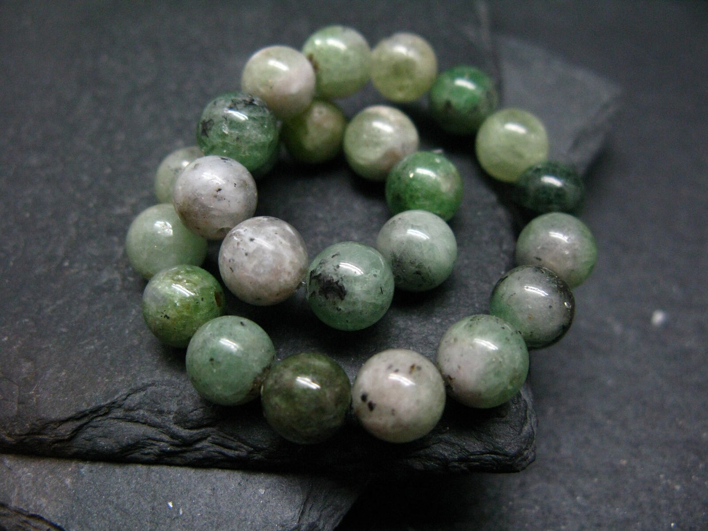 Green Garnet Tsavorite Genuine Bracelet ~ 7 Inches ~ 8mm Round Beads