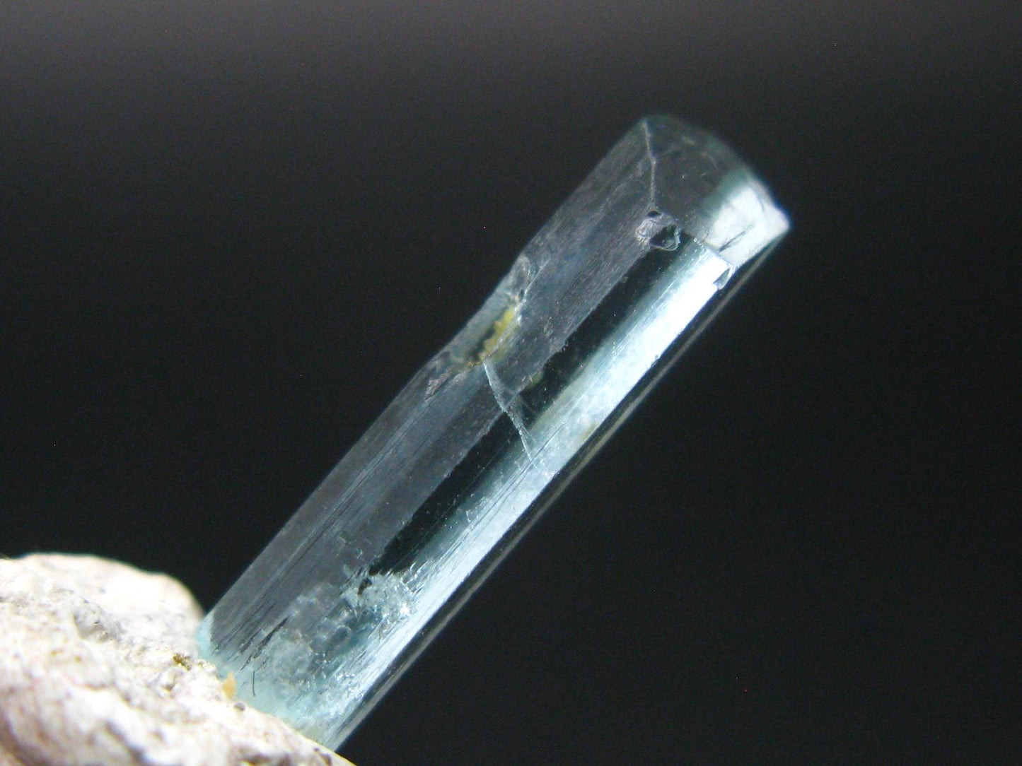 Emerald Vanadium Beryl Crystal From Nigeria - 0.7" - 1.91 Carats