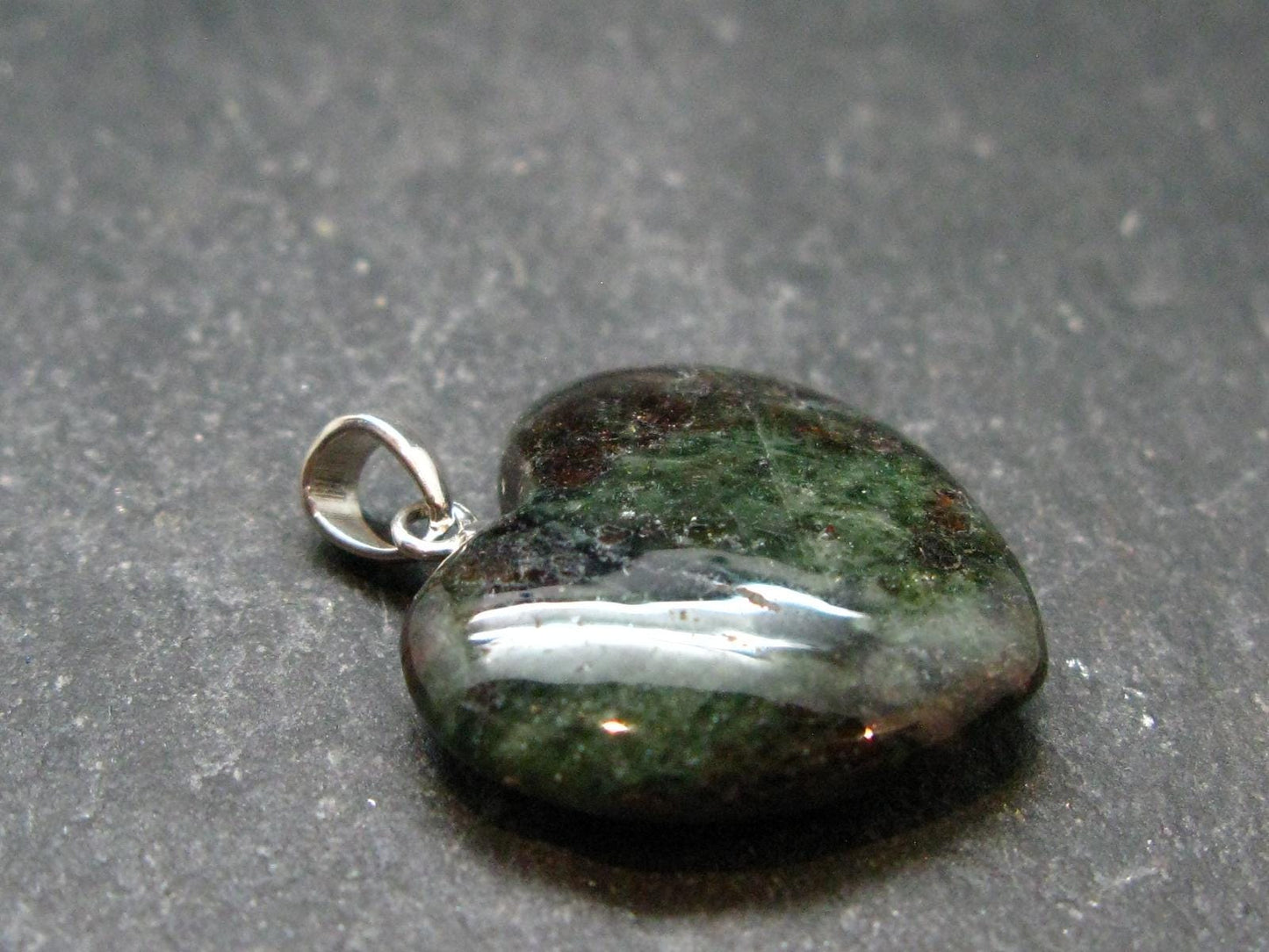 Rare Eclogite Heart Pendant From Norway - 1.0" - 4.03 Grams