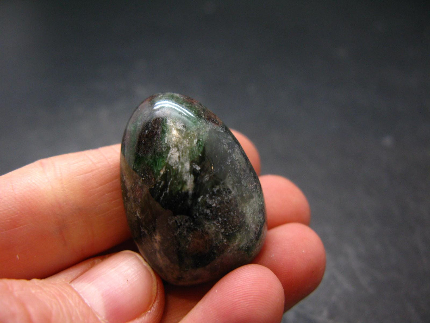 Rare Eclogite Tumbled Stone From Norway - 1.2" - 21.15 Grams