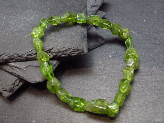 Peridot Genuine Bracelet ~ 7 Inches ~ 10mm Facetted Beads