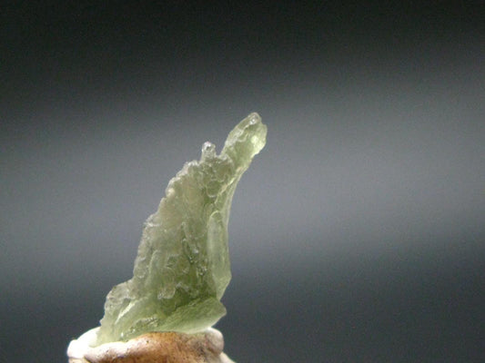 Moldavite Tektite Raw Piece from Czech Republic - 0.9" - 3.20 Carats - 0.64 Grams