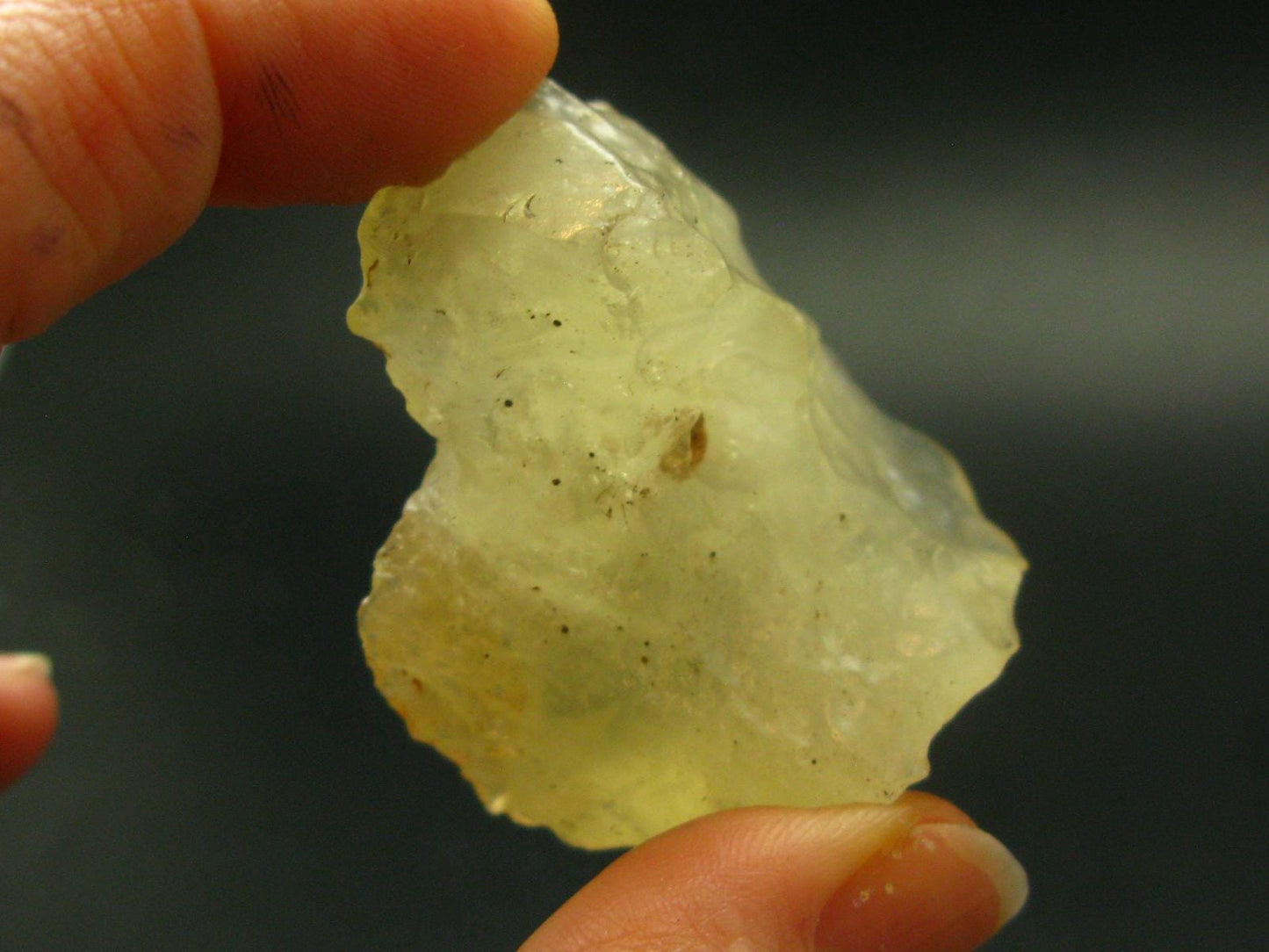 Nice Gem Libyan Tektite Raw Piece From Libya - 28.36 Grams - 1.4"
