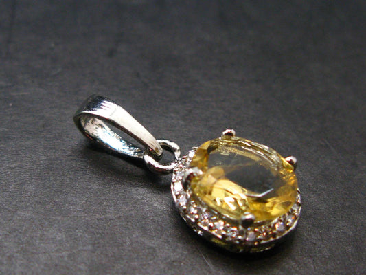Yellow Citrine Gem Facetted Sterling Silver Pendant From Brazil With CZ - 0.9" - 1.83 Grams