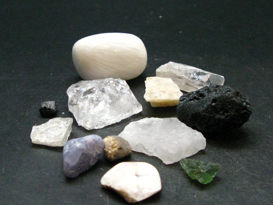 Synergy 12 Set Phenakite Moldavite Natrolite Petalite Danburite Tektite Scolecite Herderite Tanzanite Brookite 64.49 Gr