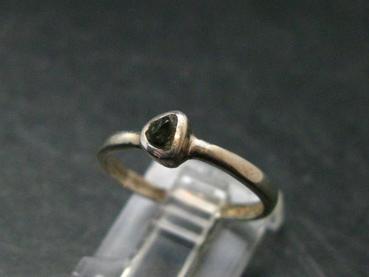 Cute Gem Moldavite Sterling Silver Ring From Czech Republic - Size 6.75 - 1.46 Grams