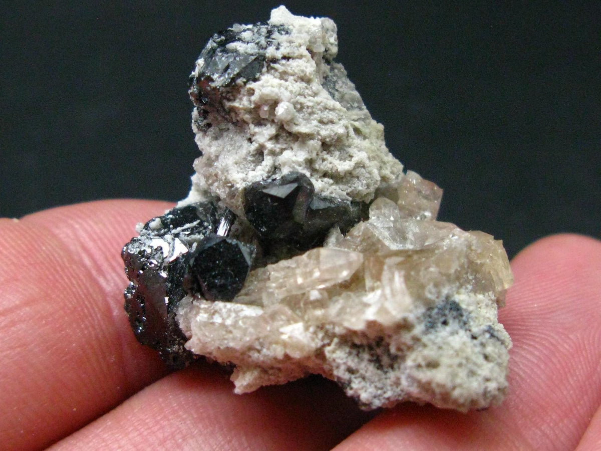 Rare Topaz & Bixbyite Crystal from Utah, USA - 13.99 Grams - 1.1"