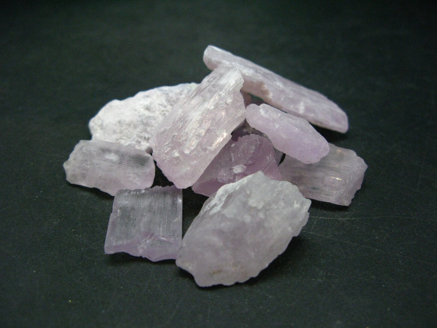 Lot of 10 Gem Kunzite Crystal From Afghanistan - 62.7 Grams