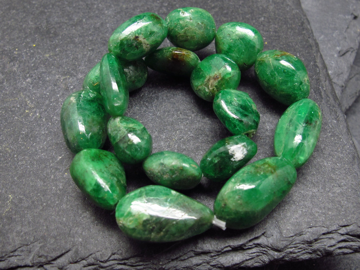 Green Garnet Tsavorite Genuine Bracelet ~ 7 Inches ~ 12mm Tumbled Beads