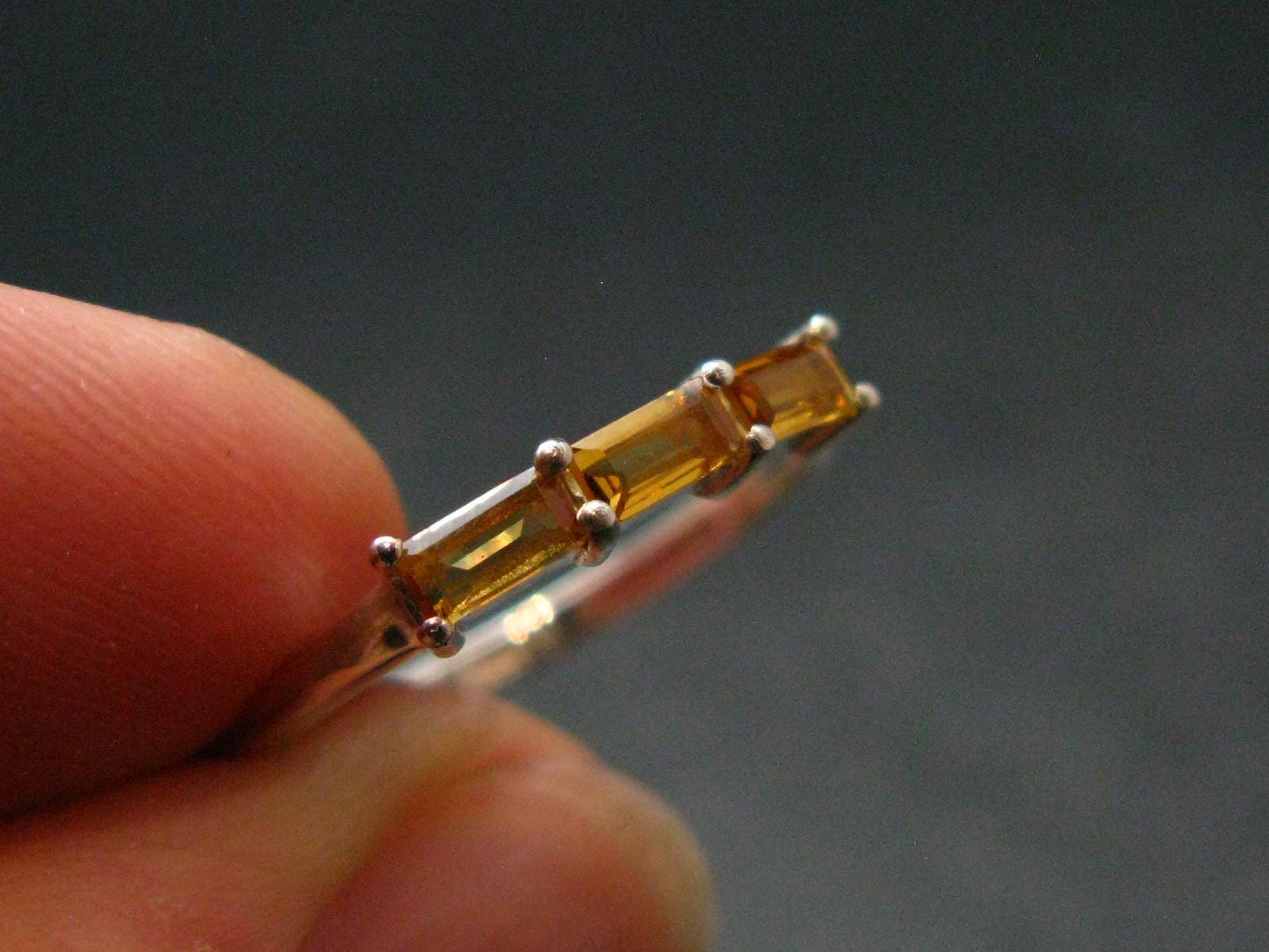 Citrine Sterling Silver Ring - Size 8 - 1.34 Grams