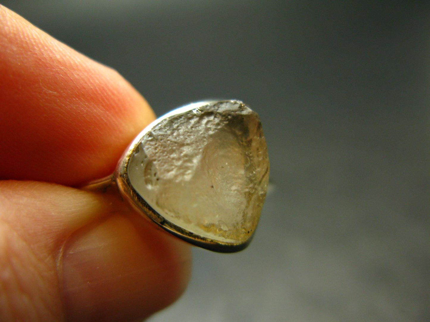 Natural Gem Raw Libyan Desert Glass Tektite Sterling Silver Ring from Libya - Size 6.5 - 4.33 Grams