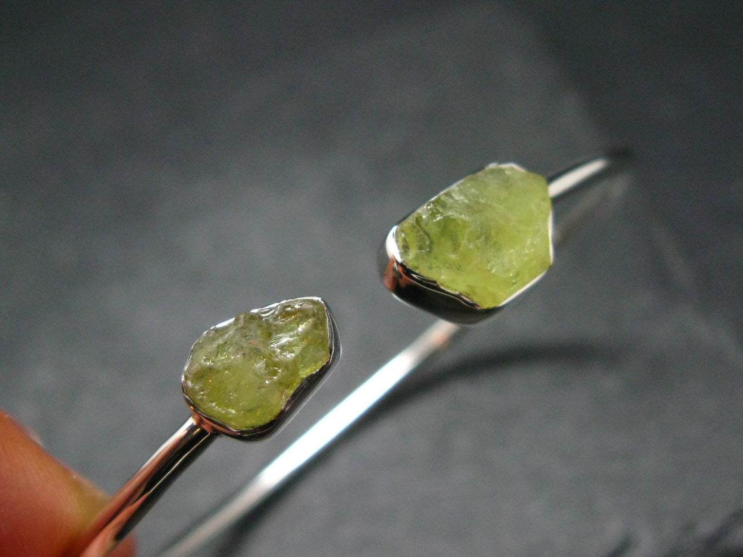 Chrysoberyl Silver Twister Bracelet From Brazil - 5.26 Grams - Adjustable length