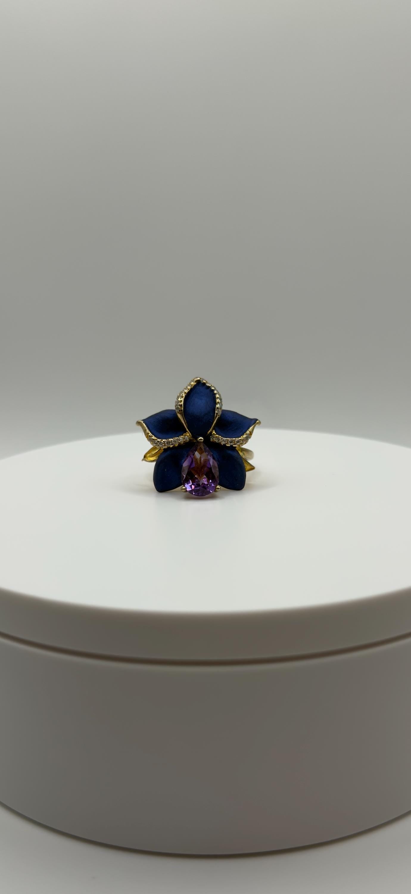 Natural Amethyst Ring – Sterling Silver with 14k Gold Plating – Flower Gemstone Ring – Crystal Jewelry – Elegant Statement Piece - Size 8.5