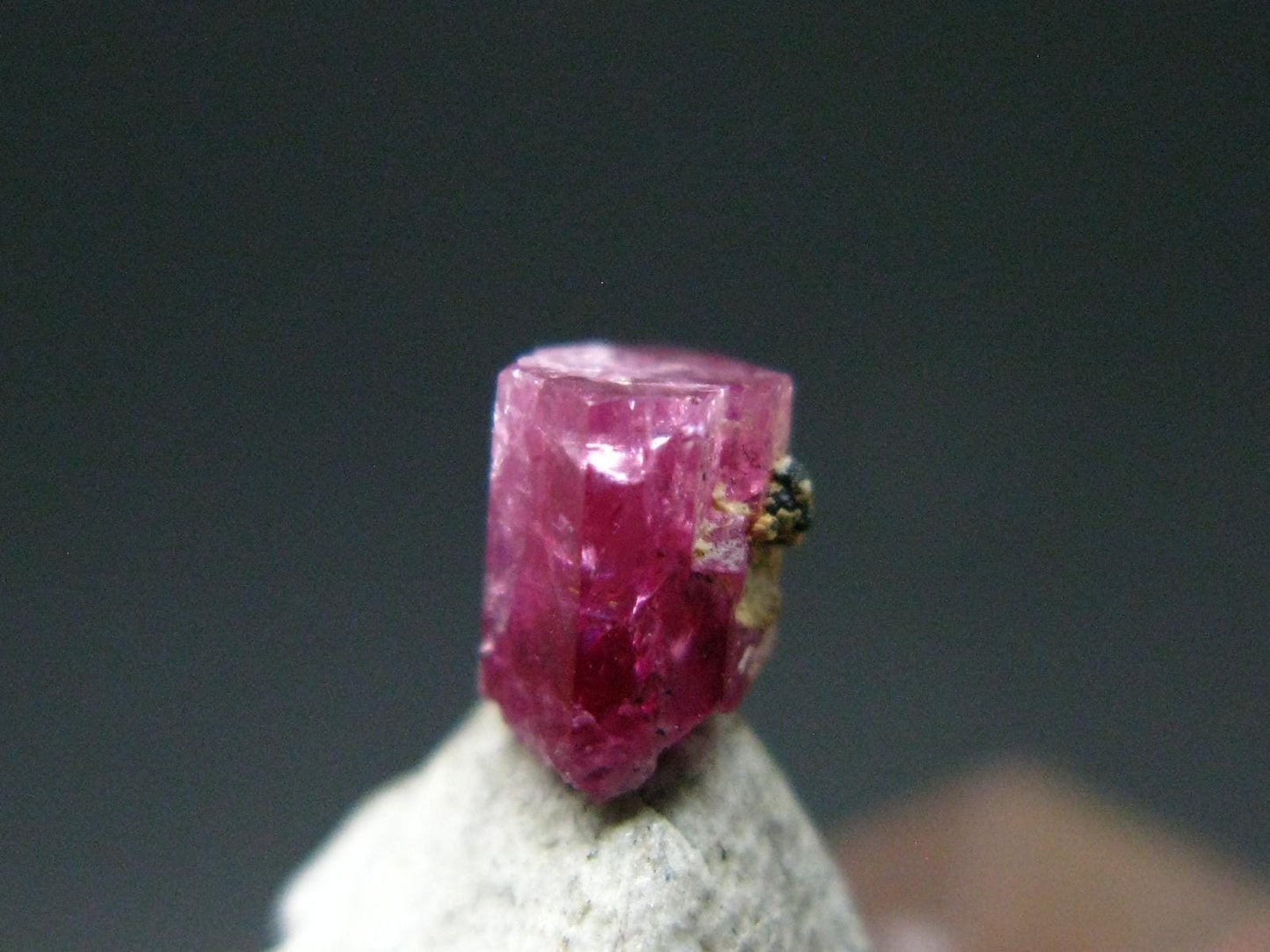 Nice Rare Gem Bixbite Red Emerald Beryl Crystal From Utah USA - 0.46 Carats