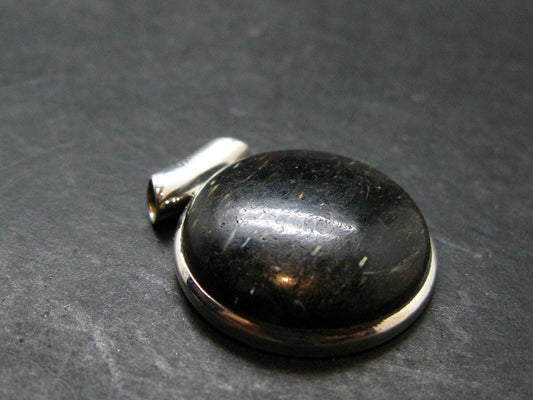 Very Rare Sterling Silver Nuumite Nuummite Pendant From Greenland - 1.3" - 11.24 Grams