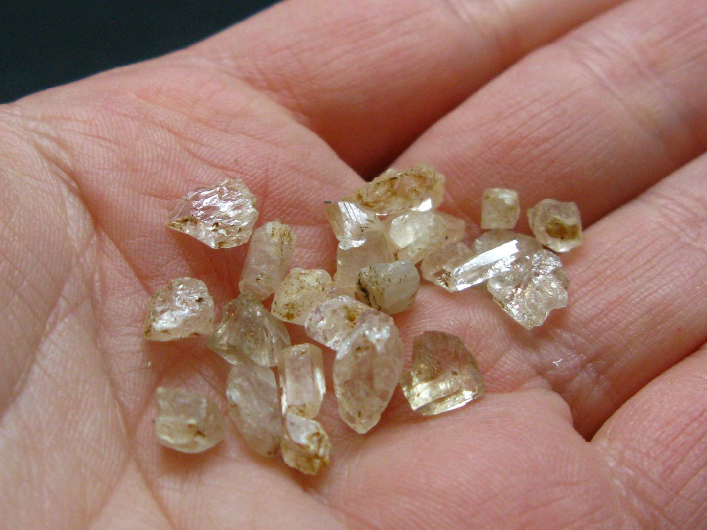 Lot of 25 Terminated Phenakite Phenacite Gem Crystals from Mogok Burma / Myanmar 14.64 Carats