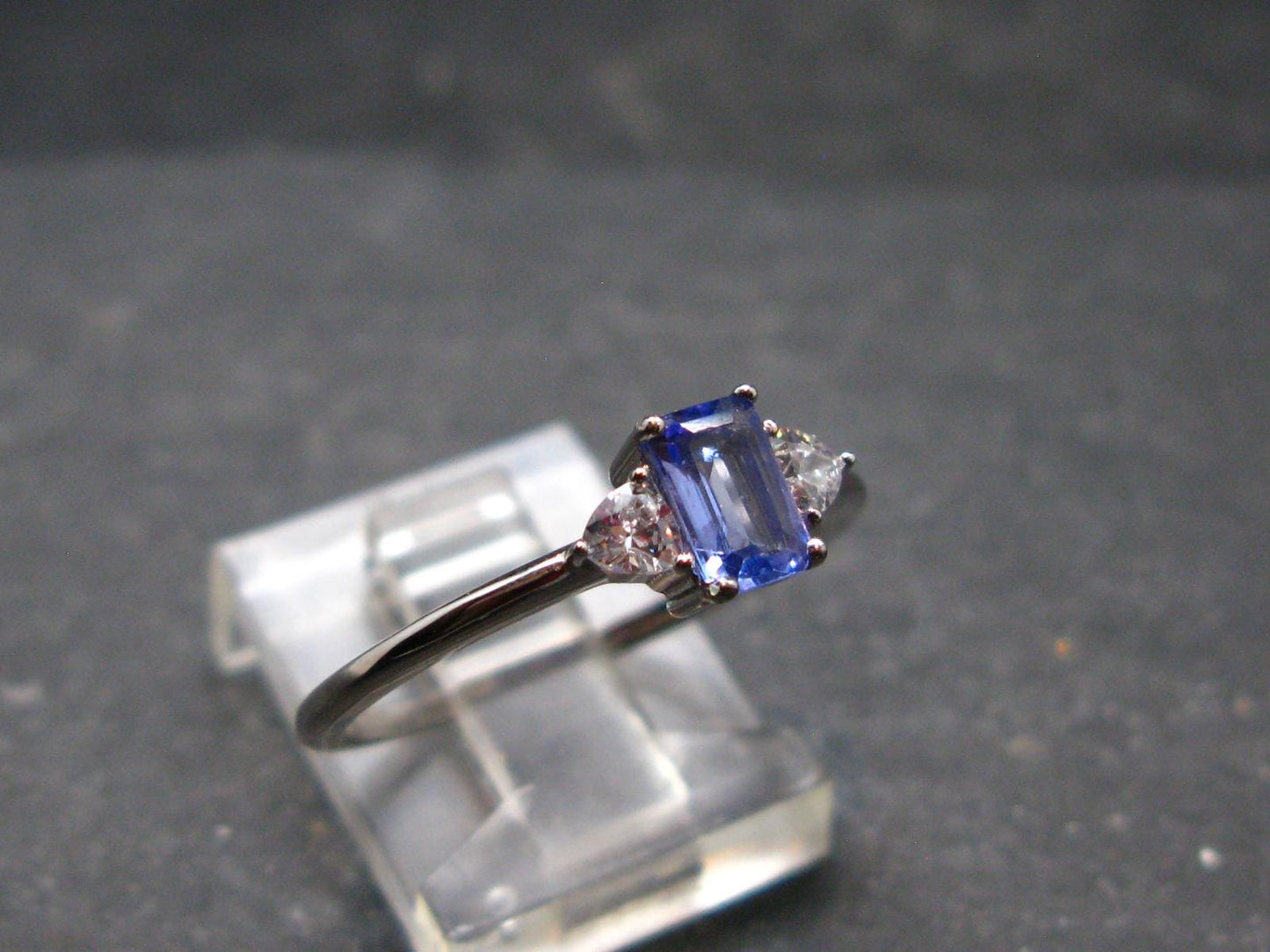 Tanzanite (Zoisite) Sterling Silver Ring - 1.79 Grams - Size 7.75