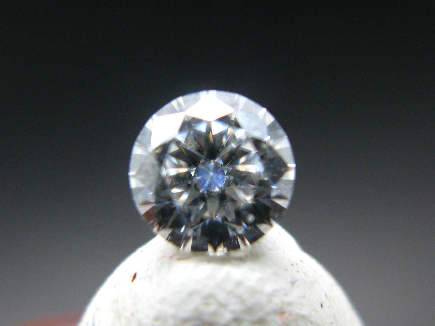 Gem Moissanite Facetted Cut Stone - 0.43 Carats
