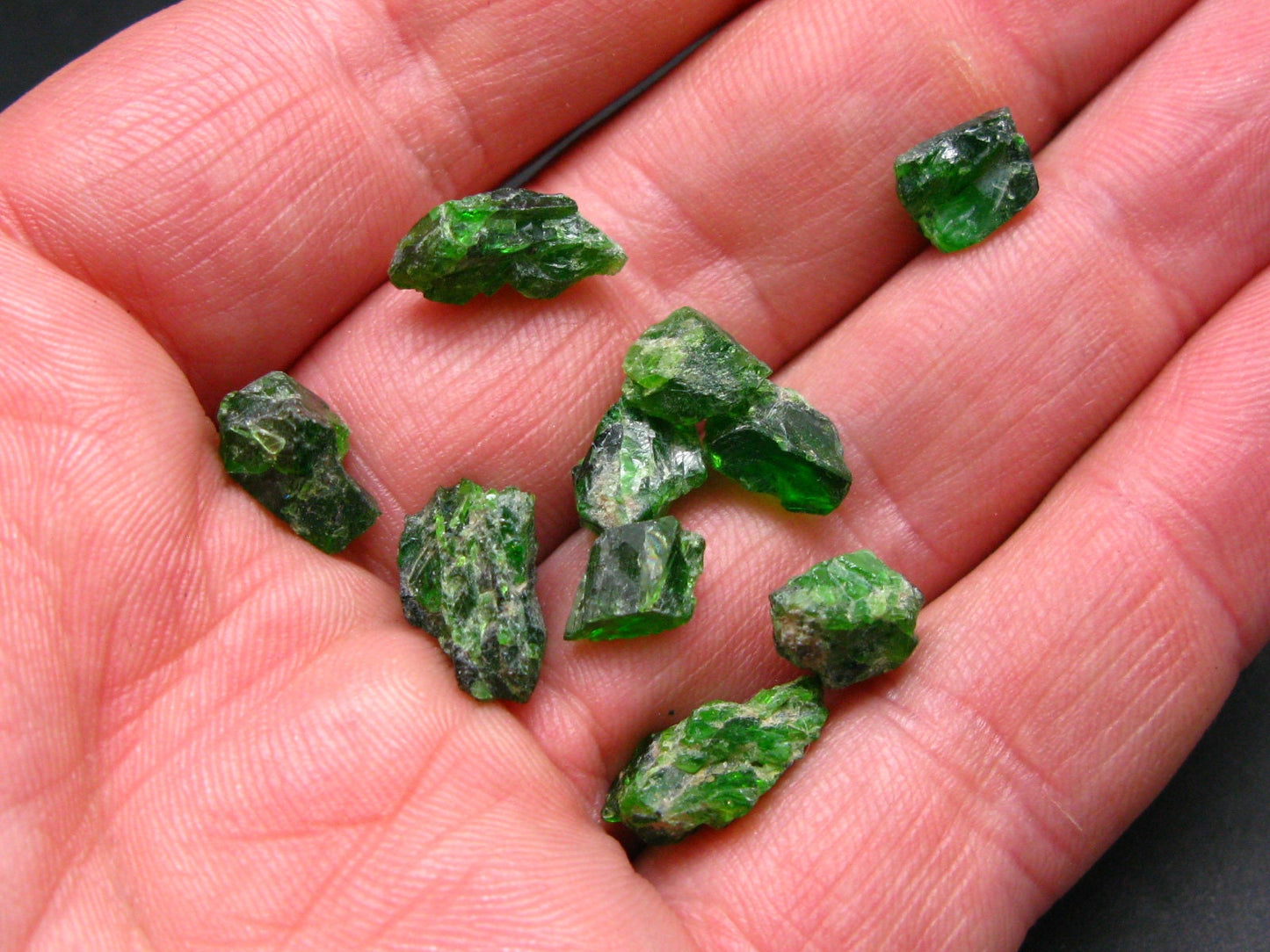 Lot of 10 Gem Chrome Diopside Crystals From Russia - 35 Carats