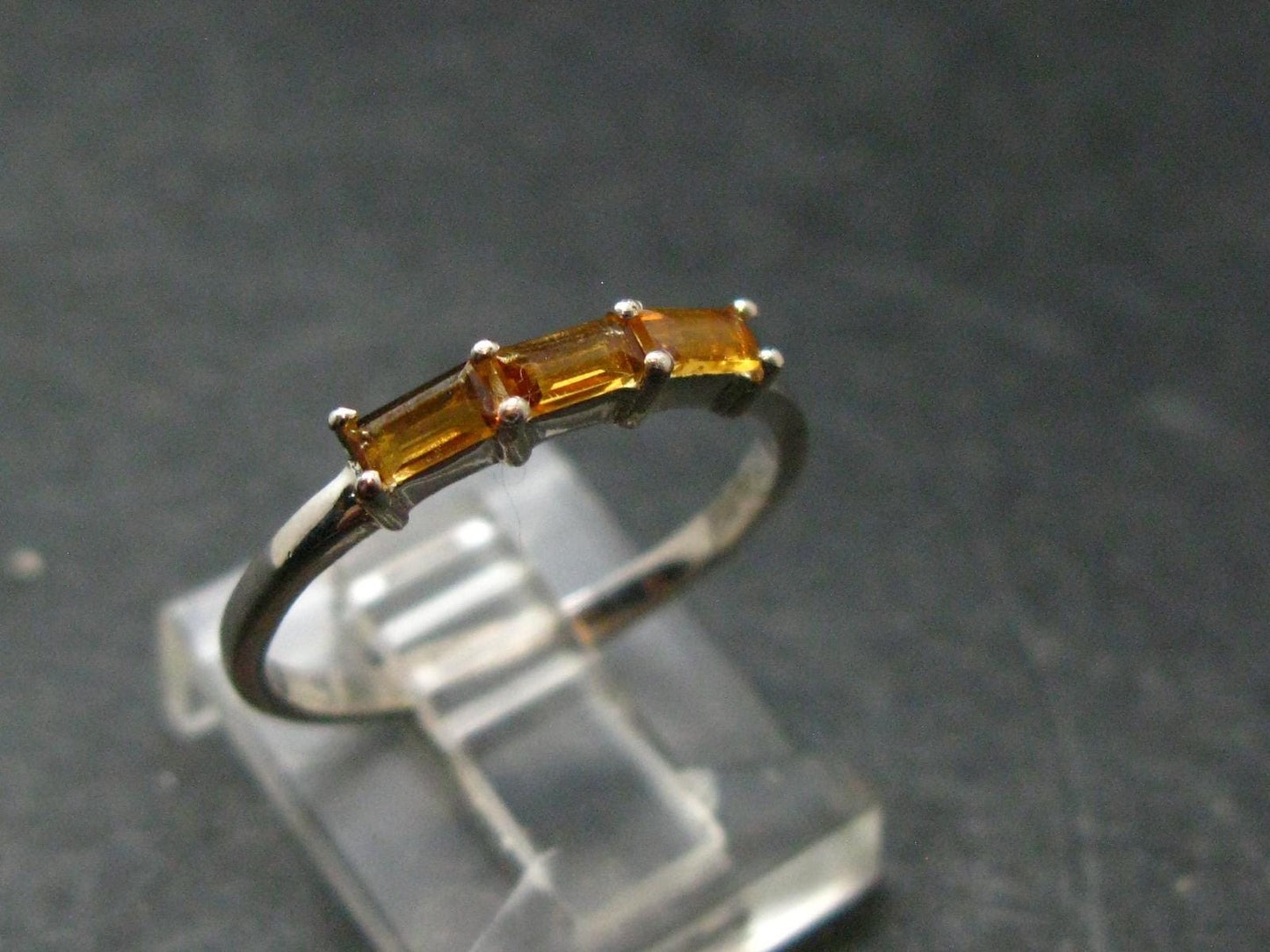 Citrine Sterling Silver Ring - Size 7 - 1.40 Grams