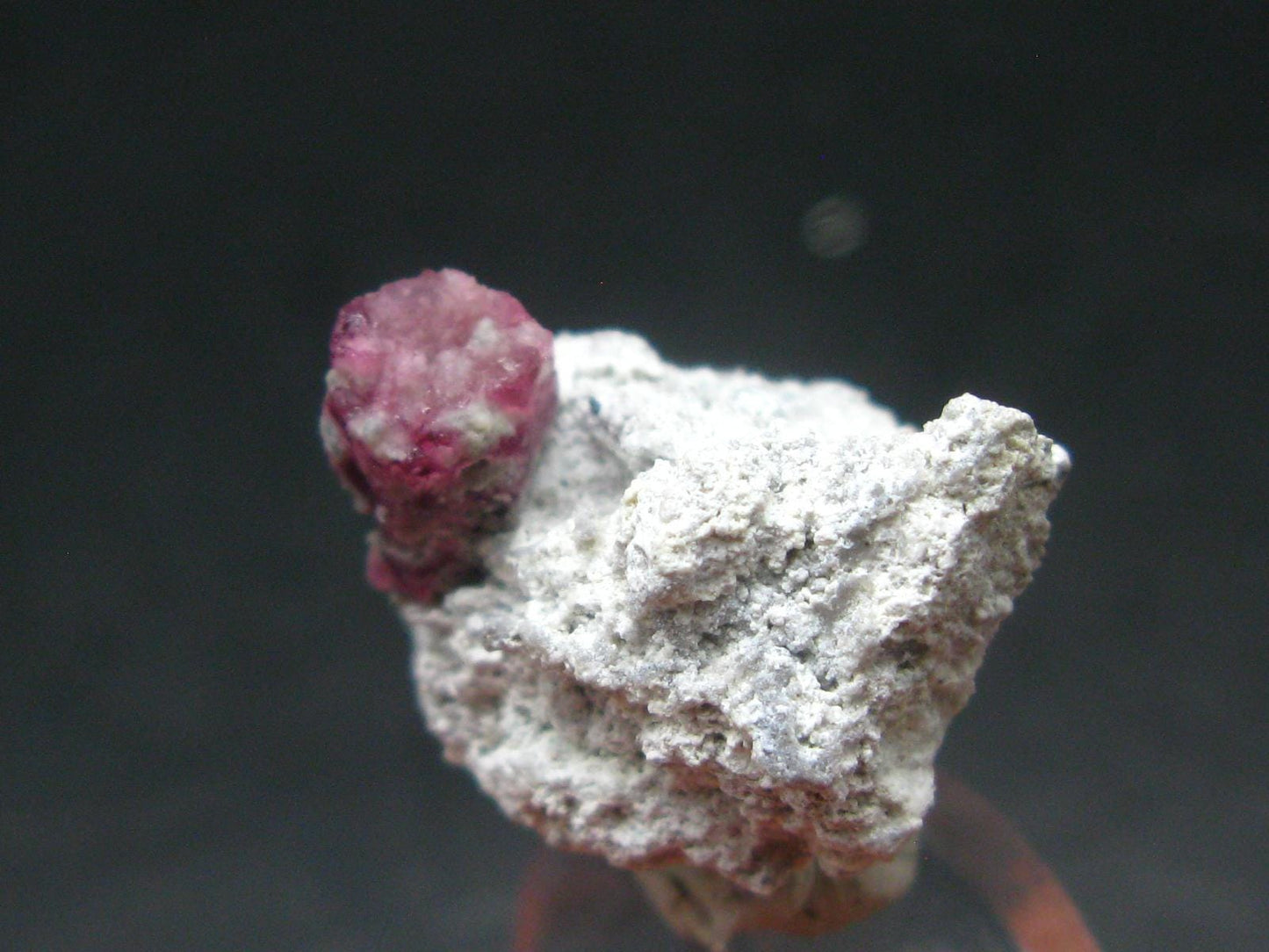 Rare Gem Bixbite Red Emerald Beryl Cluster From Utah USA - 1.1" - 4.77 Grams
