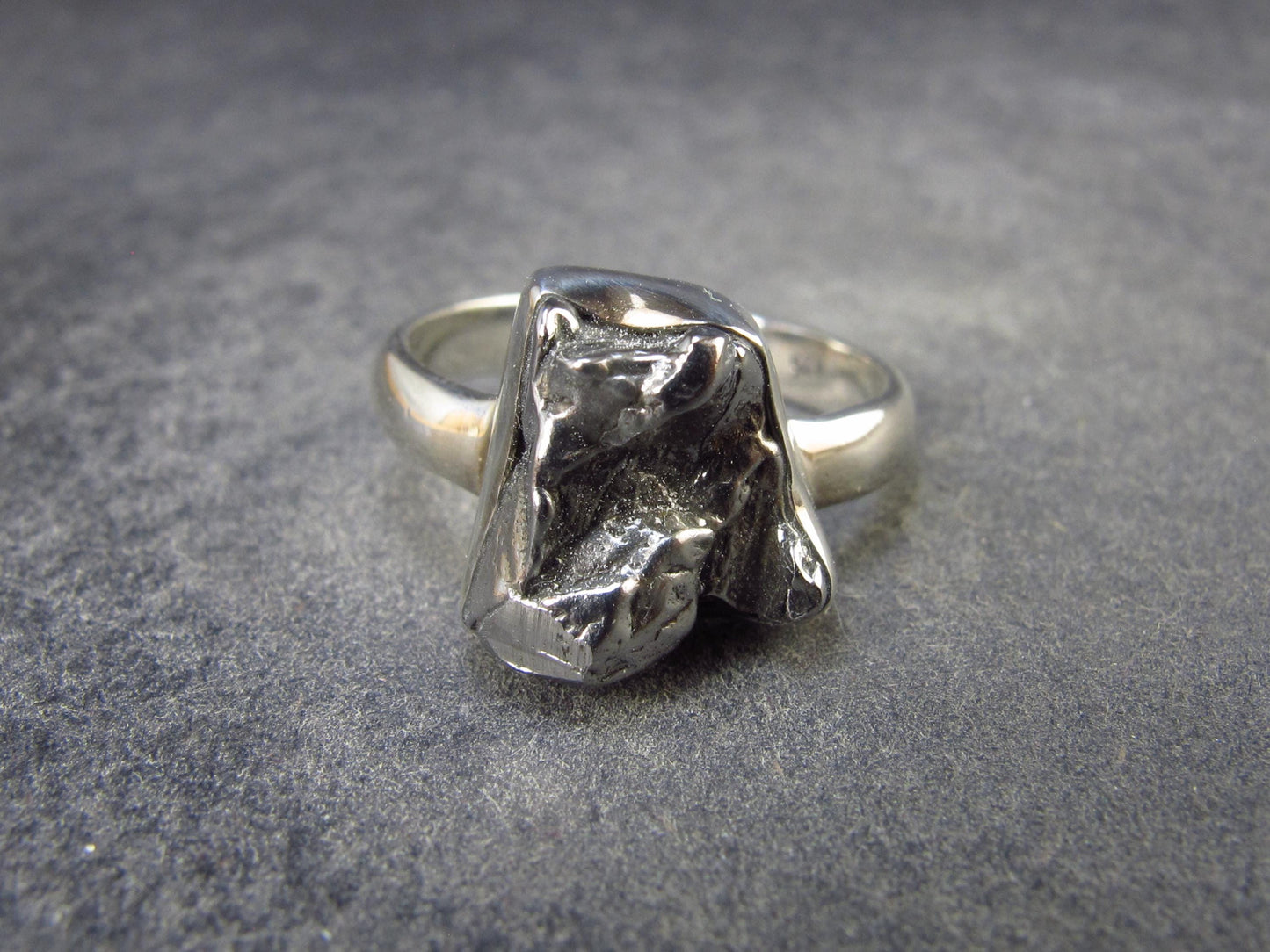 Meteorite Campo Del Cielo Argentina Sterling Silver Ring - 4.45 Grams - Size 7